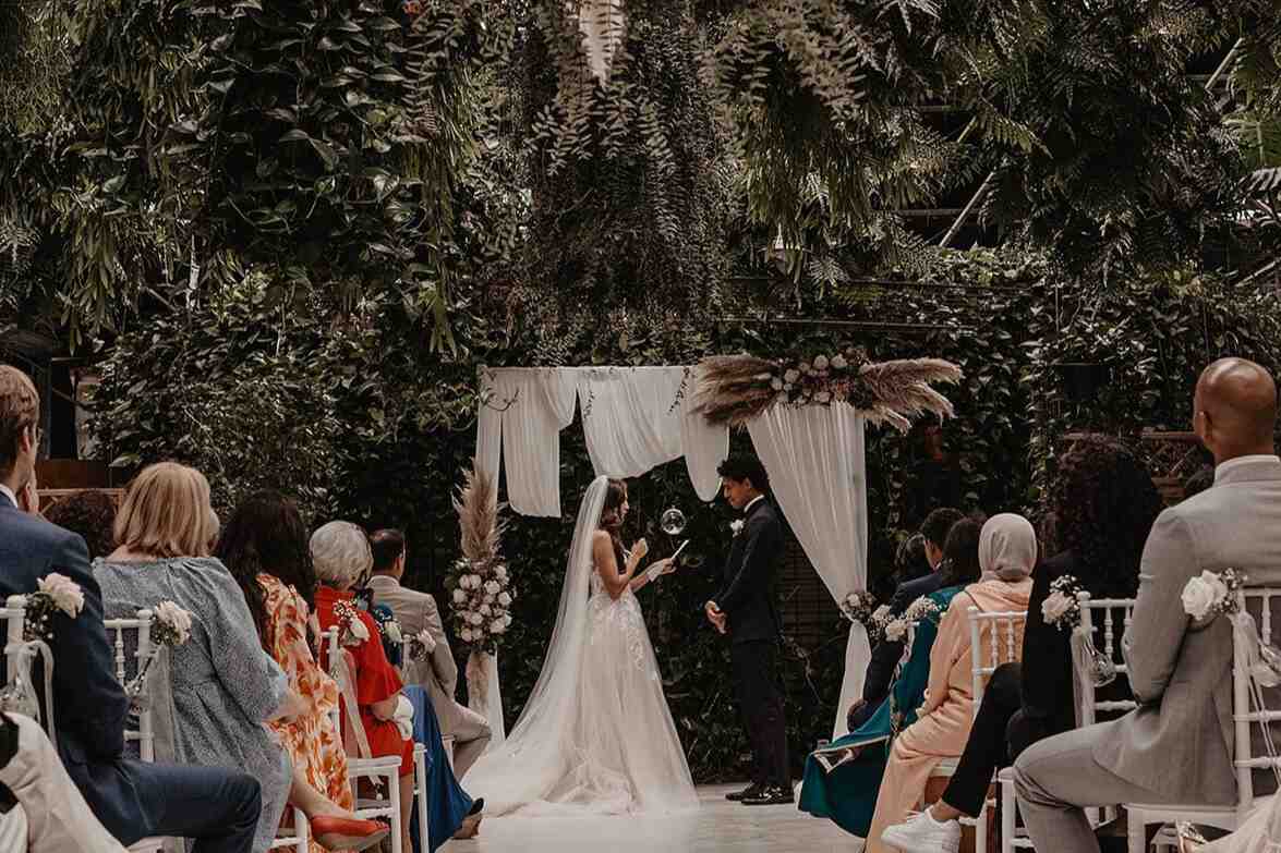 Botanische tuin bruiloft