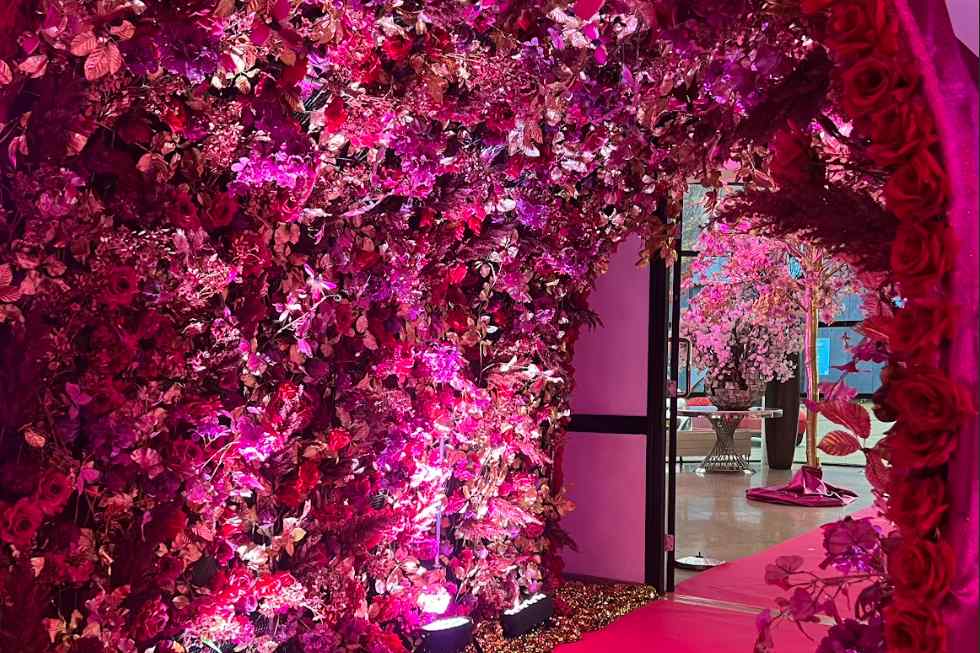 Bridgerton Geboortefeest - Lojain's koninklijk geboortefeest