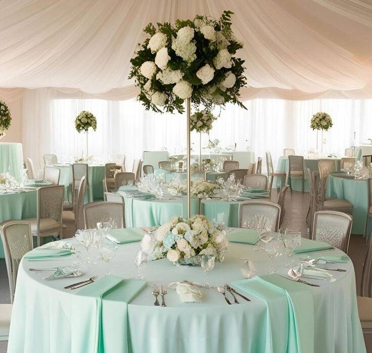 Royal mint babyshower