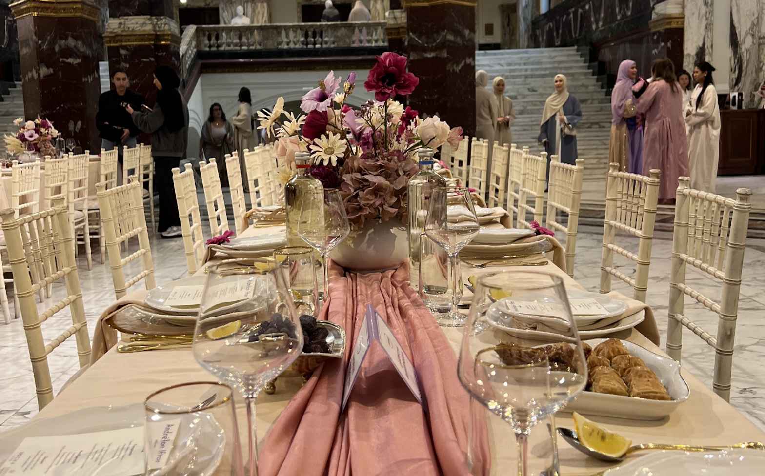 Diversiteit Ramadan Iftar bedrijfsfeest