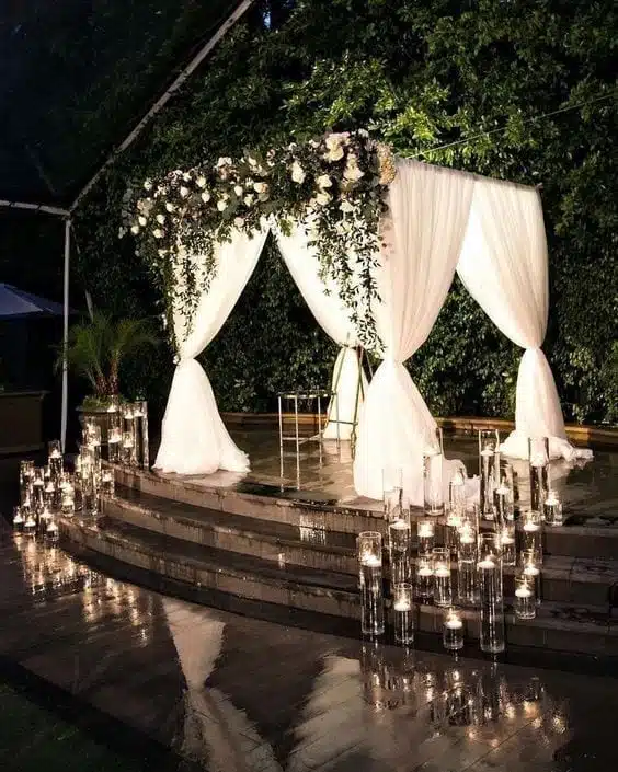 The Botanical Canopy Stage